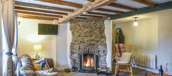 3 bedroom accommodation in Llanfair Caereinion