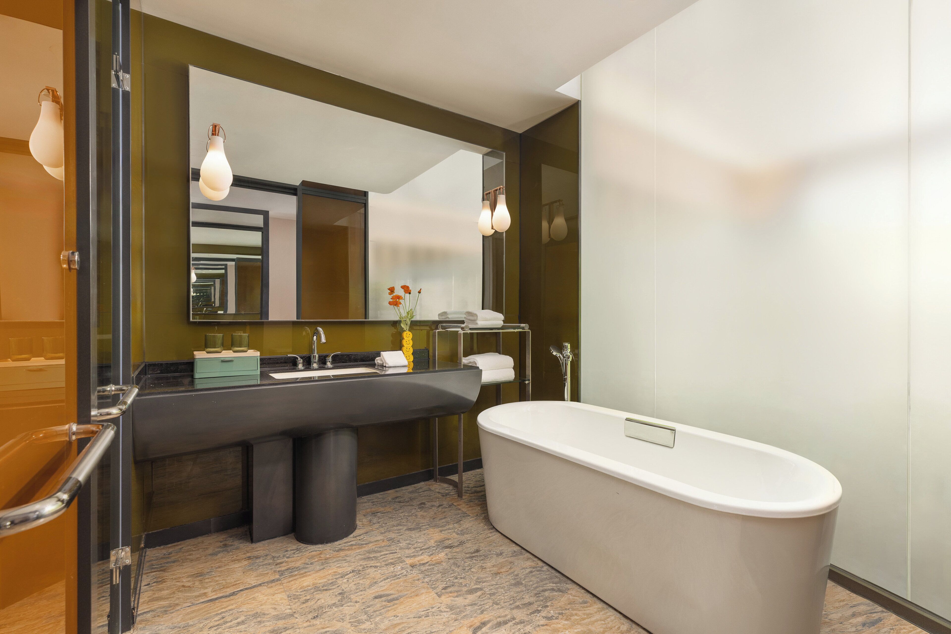Photo - Holiday Inn Shanghai Minhang Center by IHG