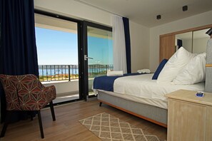 5 bedrooms, iron/ironing board, free WiFi, bed sheets - Villa Lady Blue with Heated Pool (Seget Donji)