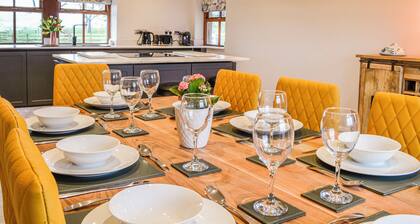 4 bedroom accommodation in Carlisle