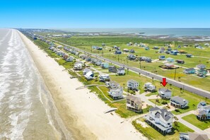 Una spiaggia nelle vicinanze