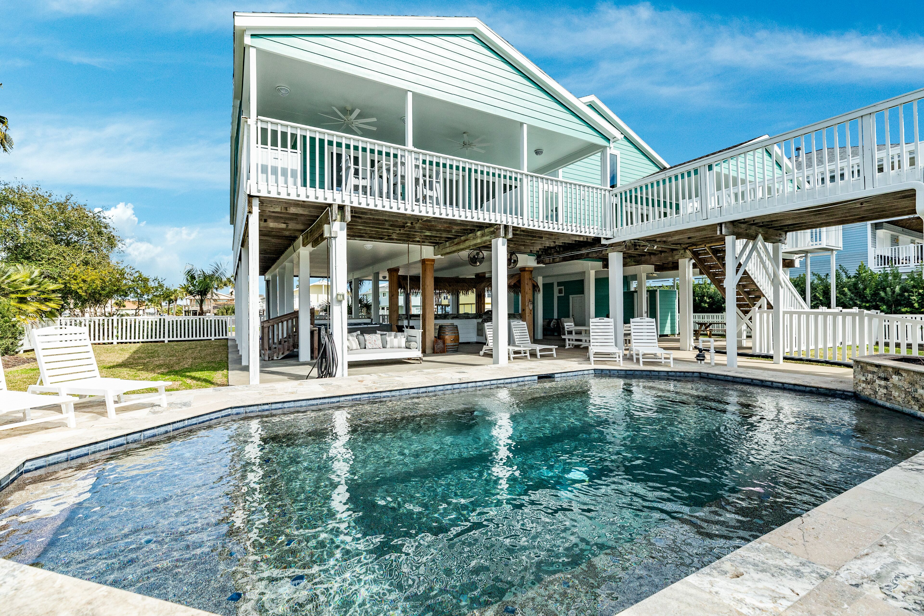 Private Canal Home w/ 2 Living Areas, Easy Bay Access & POOL