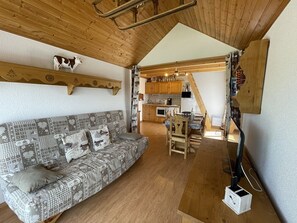 Living area - METABIEF - NEIGHBORHOOD BEAUSOLEIL - les Sorbiers - Apartment 6 people (Metabief)