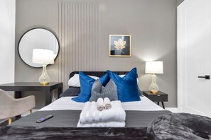 3 habitaciones, tabla de planchar con plancha y wifi gratis 