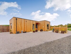 Exterior - Buttercup Lodge - UK36655 (Boothby Pagnell)