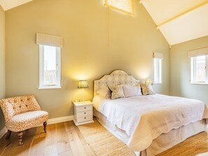 3 quartos, Wi-Fi de cortesia, roupa de cama