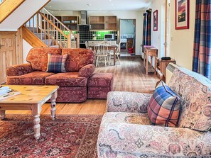 Fireplace - 2 bedroom accommodation in Corran, Arnisdale (Corran, Arnisdale)