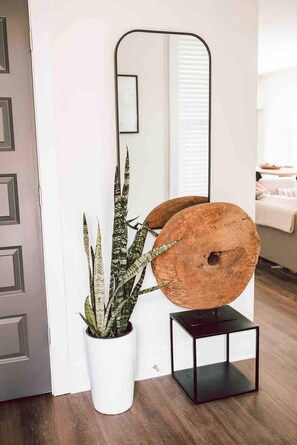 Interior - Stylish 3BR Game Day Home by MHM Luxury Properties (Athens)