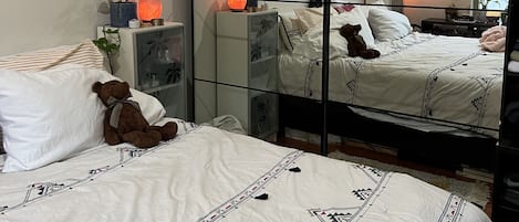 1 bedroom, desk, iron/ironing board, free WiFi