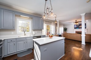 Interior - The Hogwarts House Of CLT (Charlotte)