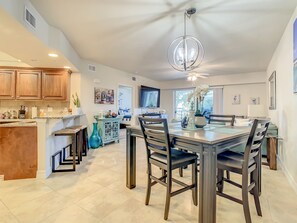 Dining - Coastal Oceanwalk Retreat with Pools, Hot Tub & Beach Gear | OW18-202 (New Smyrna Beach)