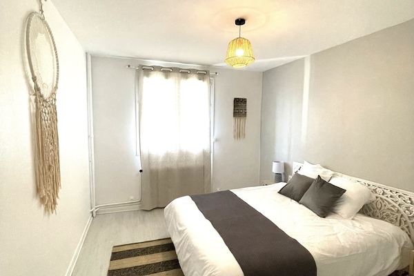 1 bedroom, soundproofing, iron/ironing board, free WiFi