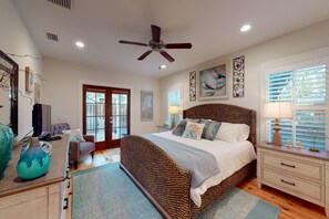 4 bedrooms, free WiFi, bed sheets