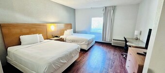 Studio 6 Extended Stay - Savannah, GA - Gateway & I-95