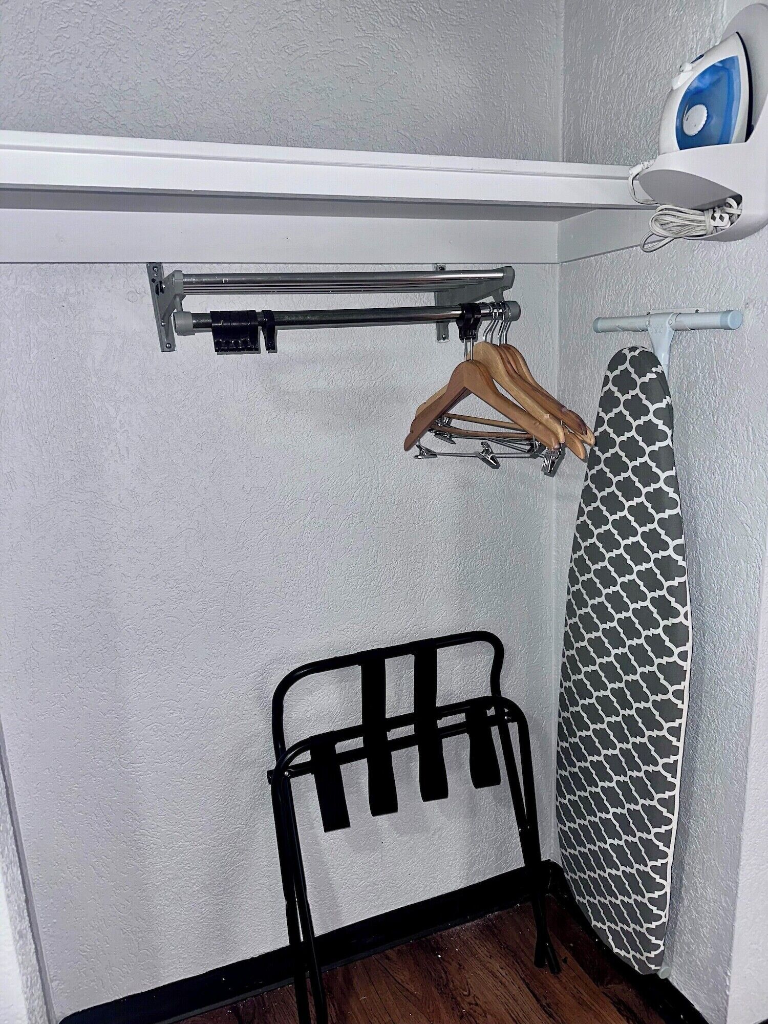 Photo - Studio 6 Savannah, GA- Gateway & I-95