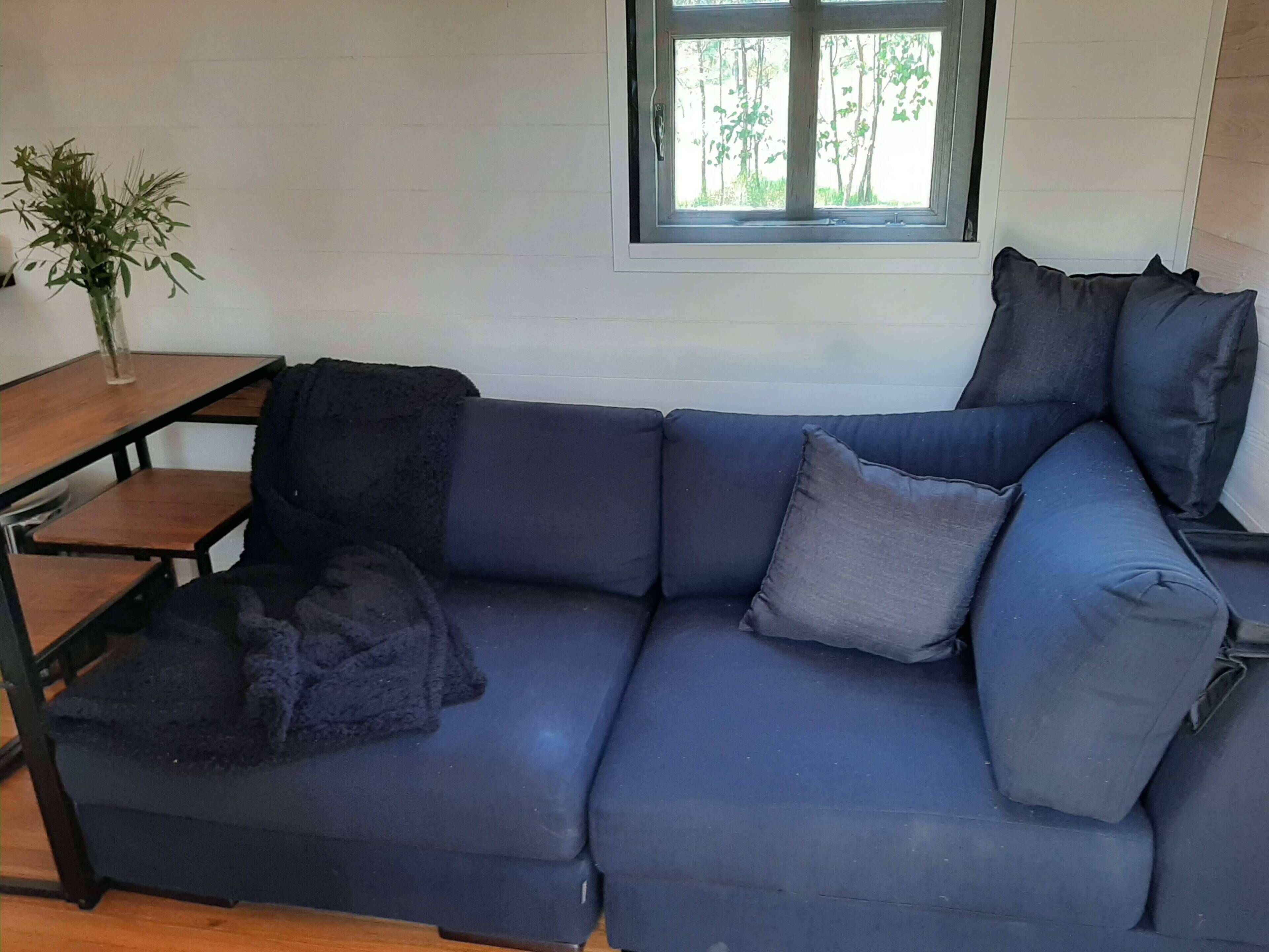 The Wollombi Tiny House: Eco escape in the bush. — image 8