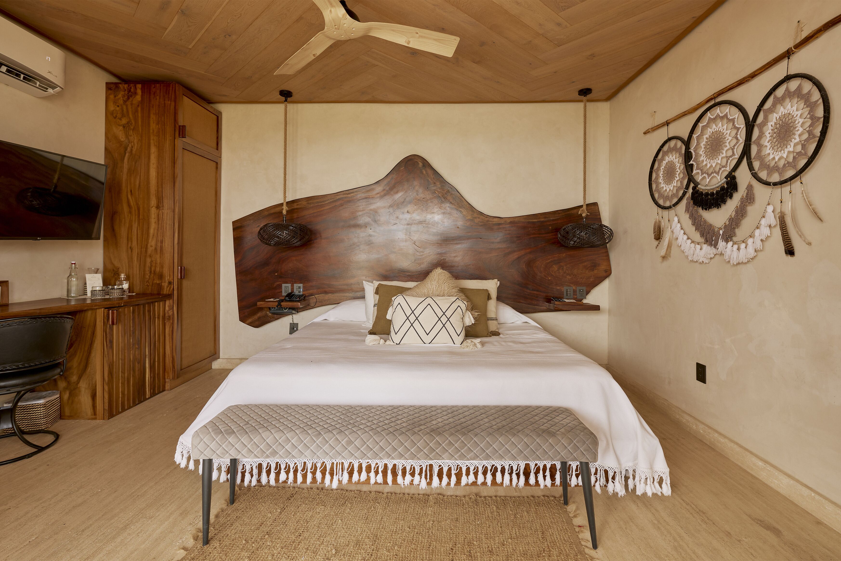 OCEANFRONT GARDEN SUITE