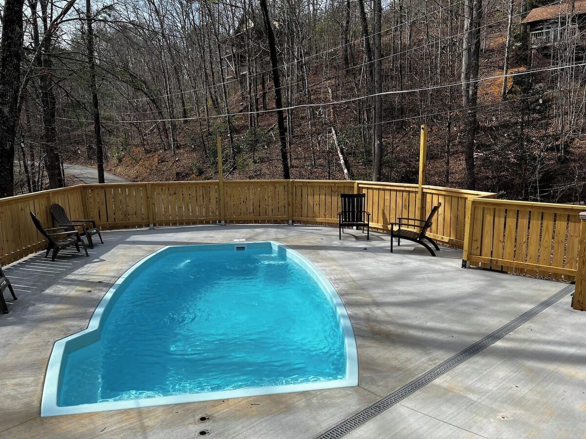 Photo 68 of Fabulous 3Bed 3 bath Cottage Pool Hot tub Games