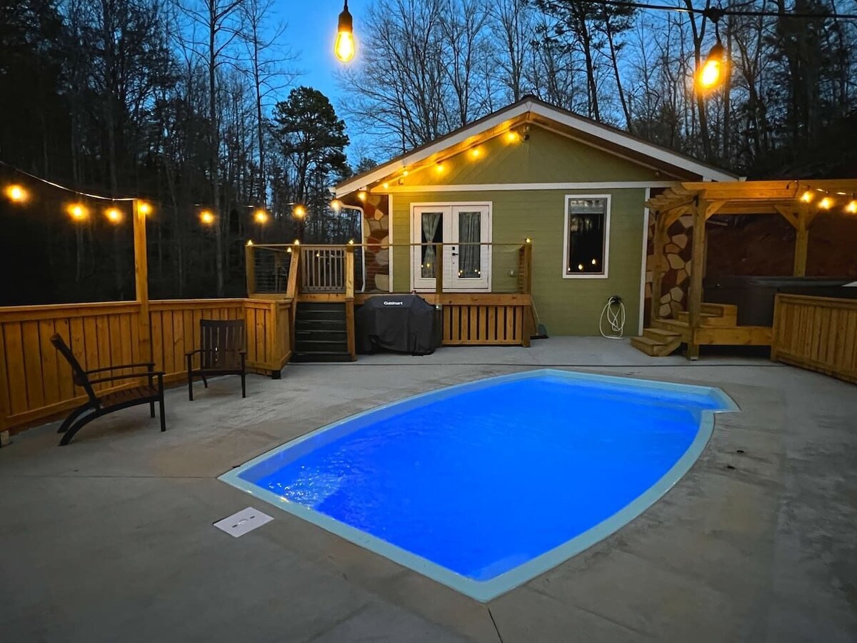 Photo 69 of Fabulous 3Bed 3 bath Cottage Pool Hot tub Games