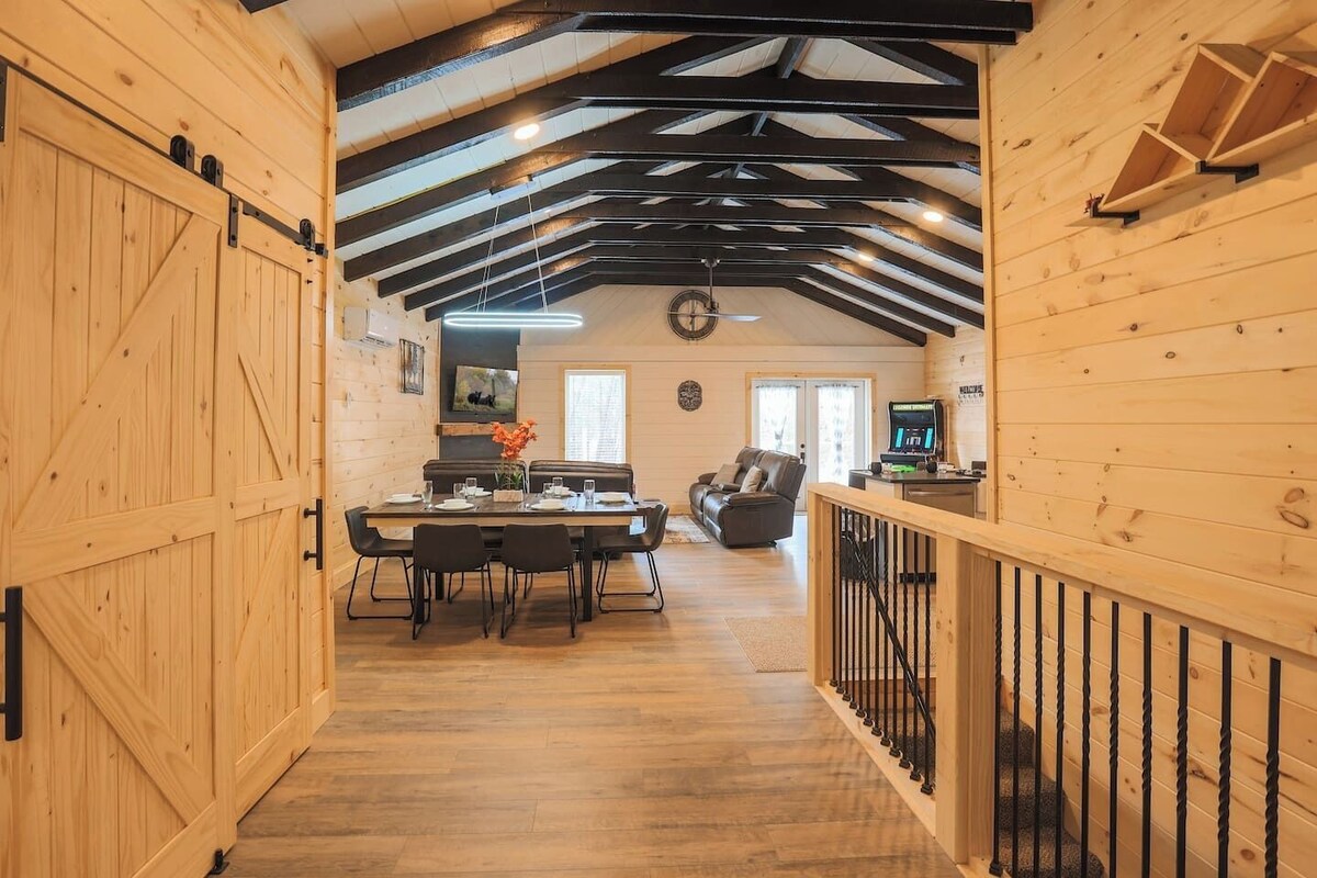 Photo 49 of Fabulous 3Bed 3 bath Cottage Pool Hot tub Games