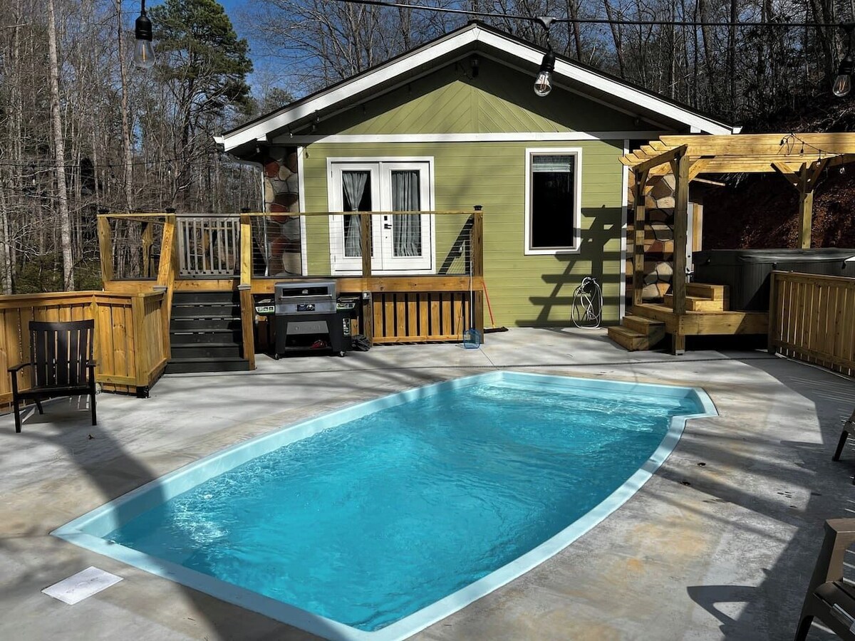 Photo 42 of Fabulous 3Bed 3 bath Cottage Pool Hot tub Games