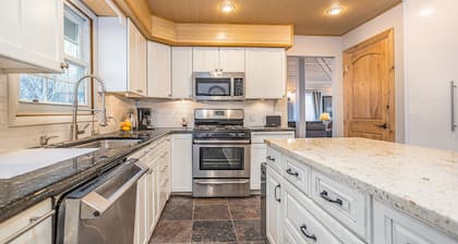Sauna & Cabin 1 Hour North of the Twin Cities!
