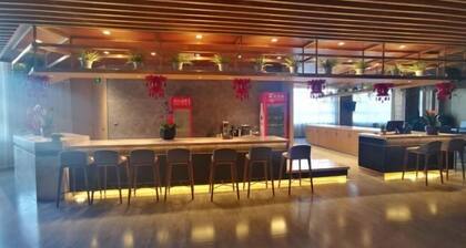 Yingbin Hotel