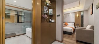 Kignmar Fashion Hotel (Luohu Sungang Subway Station)