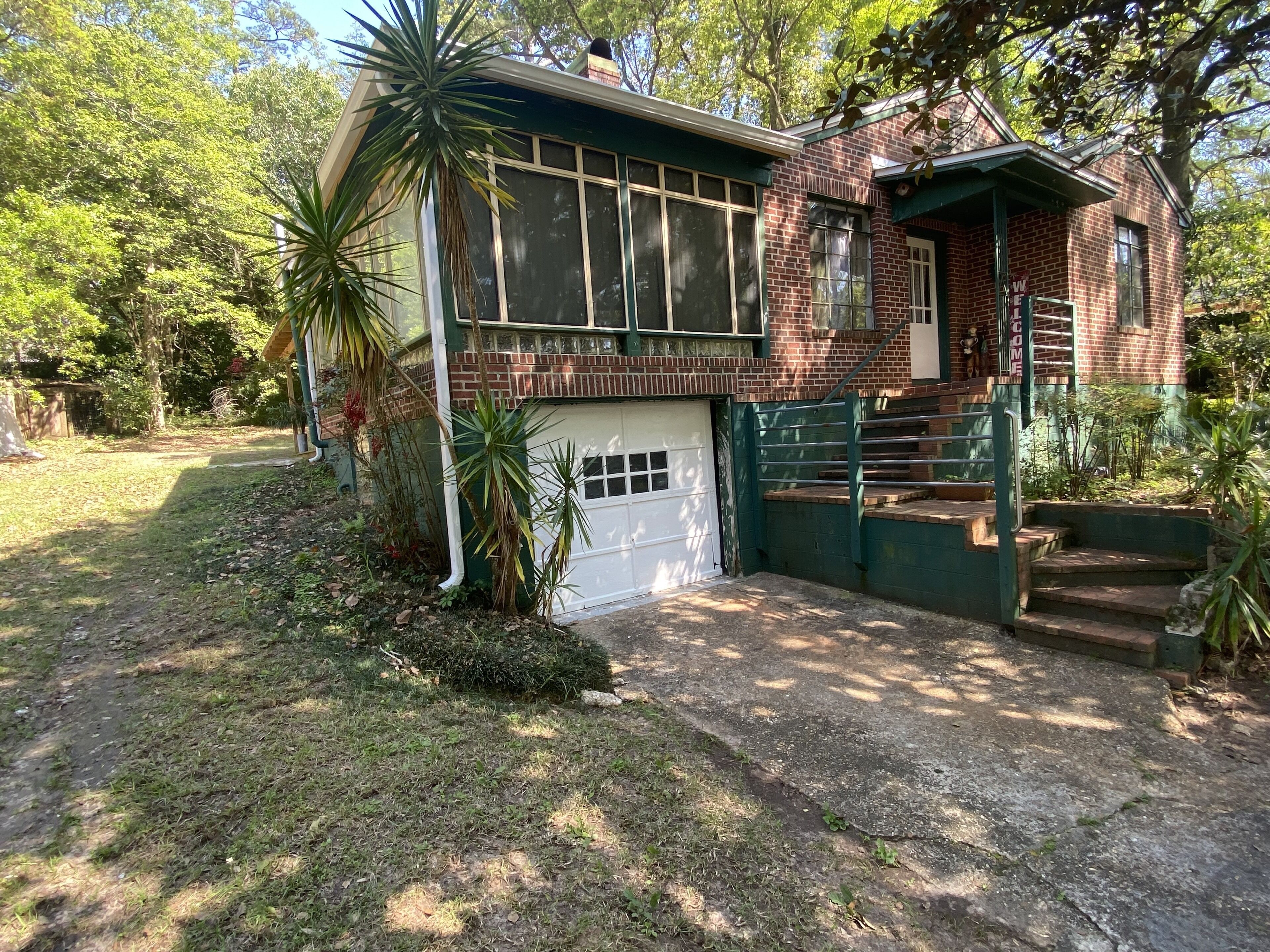 Beautiful House Close to FSU & Downtown