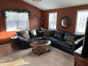 Smart-TV, DVD-Player, Bücher