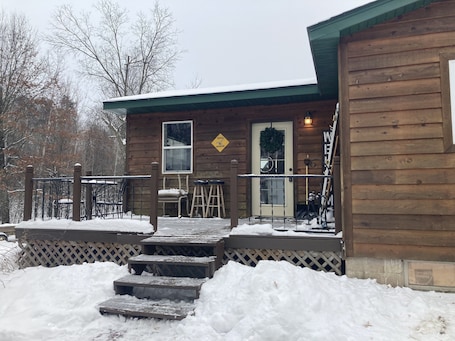 Exterior. River road cabin