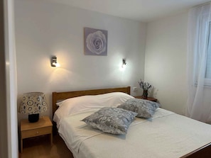 1 bedroom, WiFi - Holiday apartment with balcony and pool (Jadranovo)
