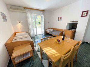 1 Schlafzimmer, Internetzugang