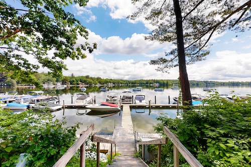 Lakefront cabin with shared firepit & access to Sebago Lake