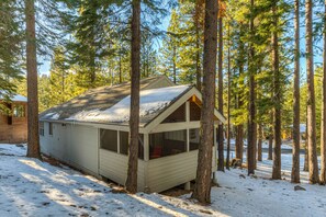 Exterior - Wooded Alpine Oasis with Sunroom, Fireplace, Shared Hot Tub/Pool/Sauna/Tennis (Truckee)
