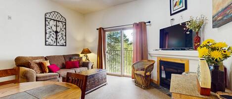 TV, fireplace, DVD player, ping pong