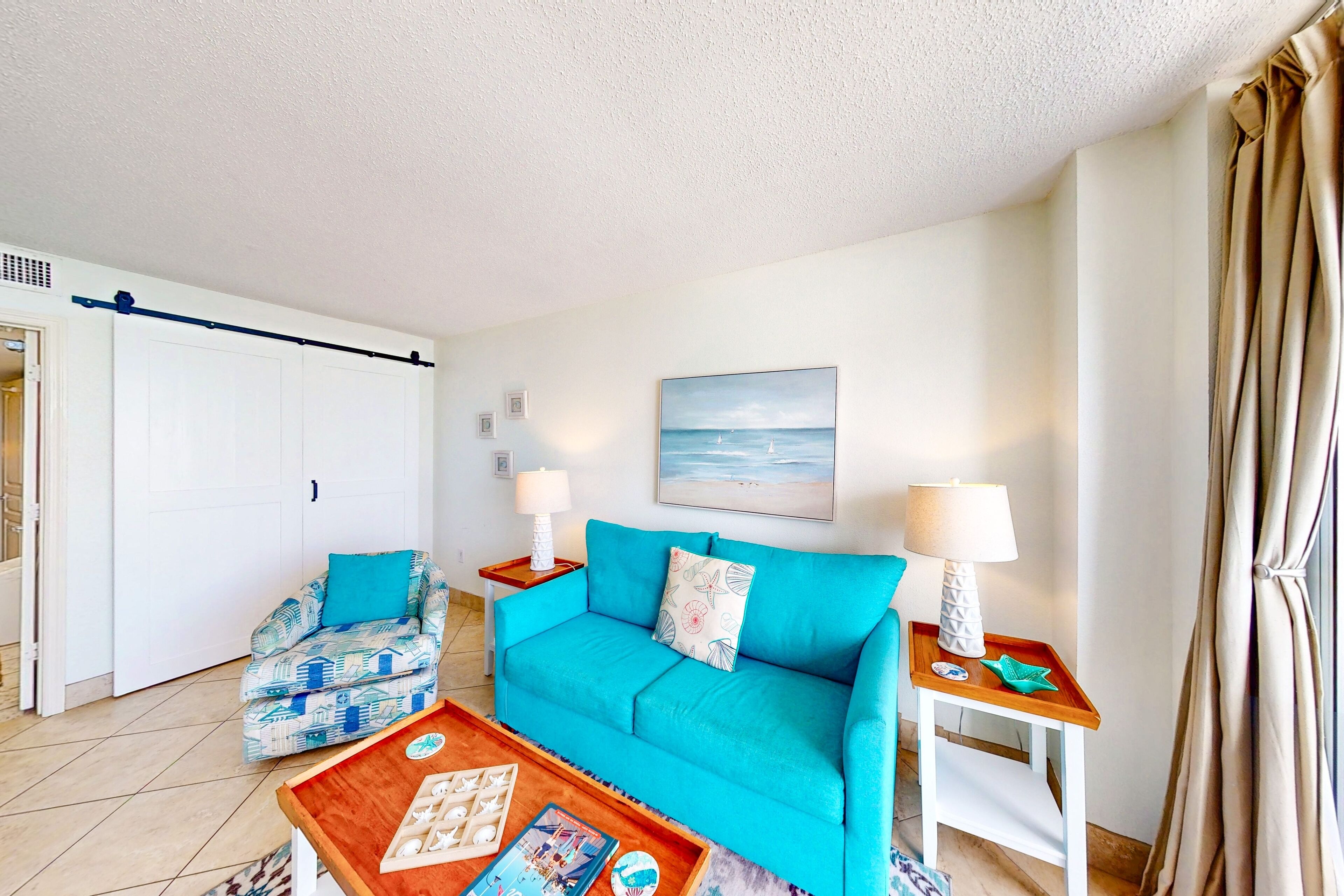 Télévision, lecteur de DVD, vidéothèque