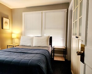 2 chambres, fer et planche à repasser, lit parapluie, Wi-Fi gratuit