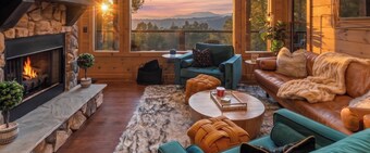Boujee Lodge | Luxe Cabin Game Rm Hot Tub + Views