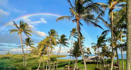 Ocean view condo with shaded lana'i, WiFi & shared pool, tennis, grills, cabana