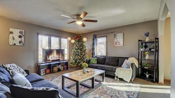 Smart-TV, Tischtennisplatte