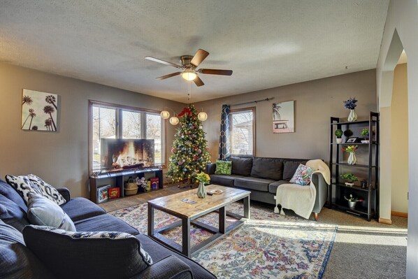 Smart-TV, Tischtennisplatte