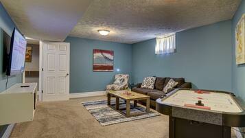 Smart-TV, Tischtennisplatte