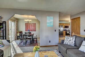 Smart-TV, Tischtennisplatte