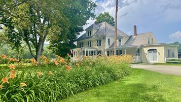 Voorkant van accommodatie