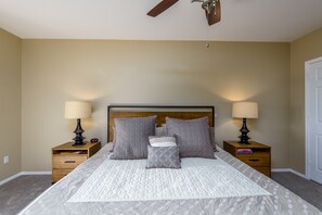 Appart'hôtel, 2 chambres | 2 chambres, fer et planche à repasser, Wi-Fi gratuit