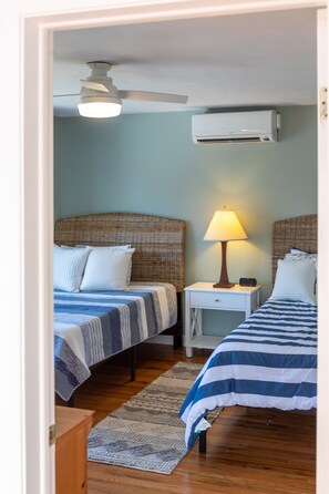 3 bedrooms, iron/ironing board, travel cot, free WiFi