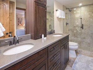 Bathtub, hair dryer, towels