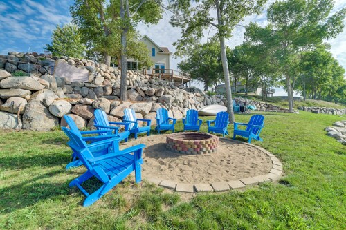 Peaceful Clinton Retreat w/ Lakefront Views!