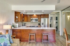 Interior - Lahaina Oasis w/ Community Pool & Ocean Views (Lahaina)